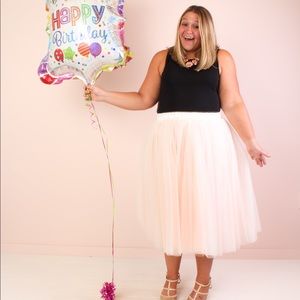 Society Plus plus sized pink tutu skirt size 18/20
